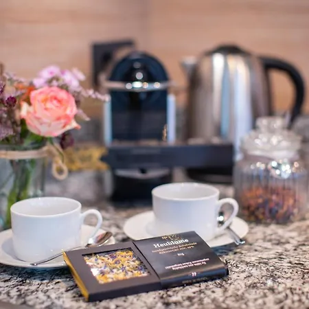 Sunny In - Out - Self Check-in *