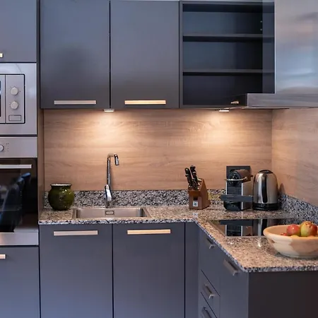 Lägenhet Sunny In - Out - Self Check-in Zell am See