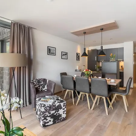 Sunny In - Out - Self Check-in Lägenhet