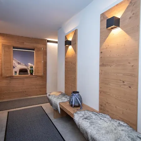 Sunny In - Out - Self Check-in Apartament *