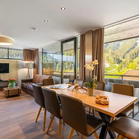 Sunny In - Out - Self Check-in Apartamento Zell am See